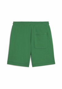 Pantalones cortos verdes de algodón con cinturilla elástica y un bolsillo trasero. La tela tiene una textura suave con un diseño de color sólido.