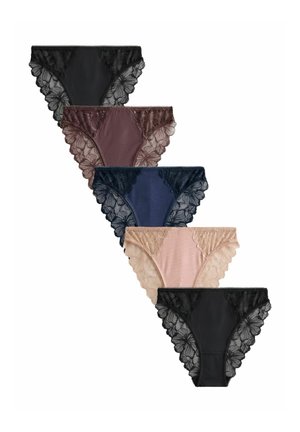 Fem blondekantede dameundertøj i sort, brun, mørkeblå, beige og sort, arrangeret i en forskudt lodret række.