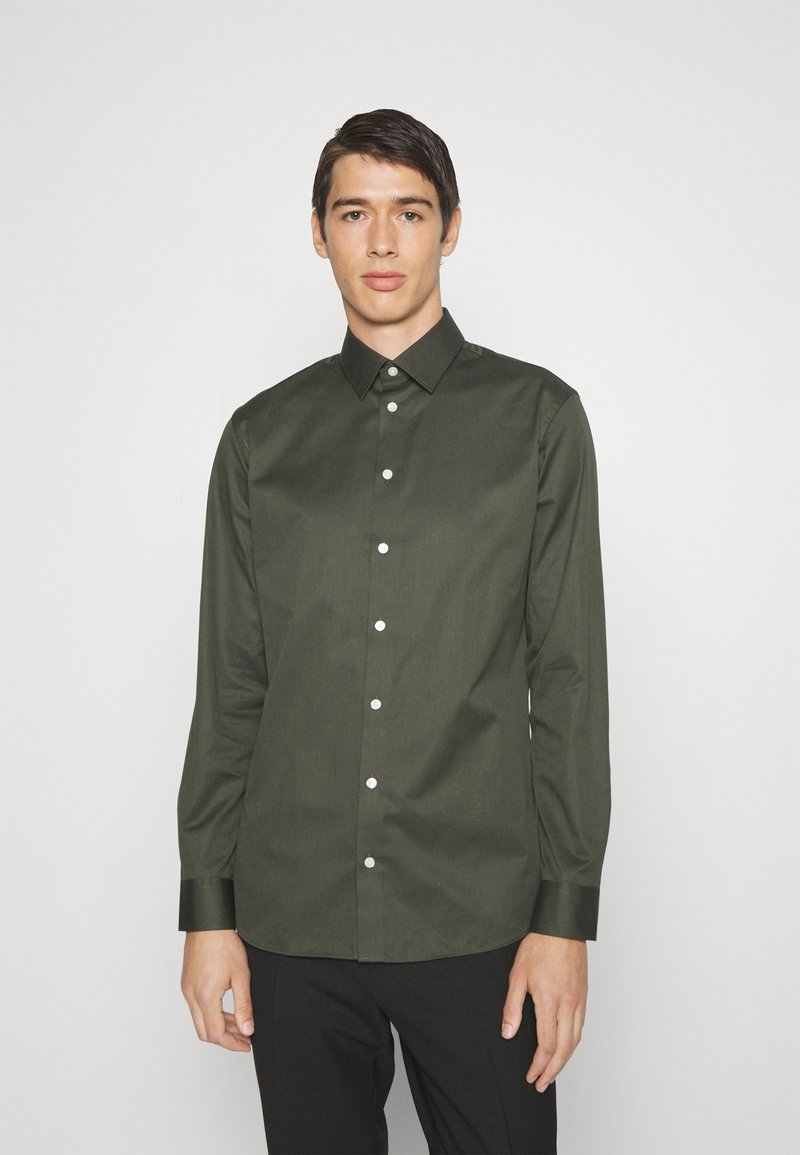 Selected Homme SLHSLIMETHAN SHIRT CLASSIC - Ing - forest  detail w black