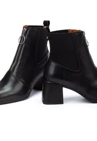 Pikolinos SEVILLA - Botines - black