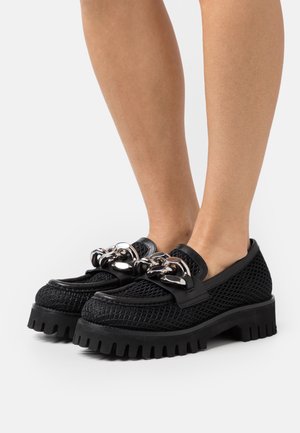 Casadei, Chaussons - black