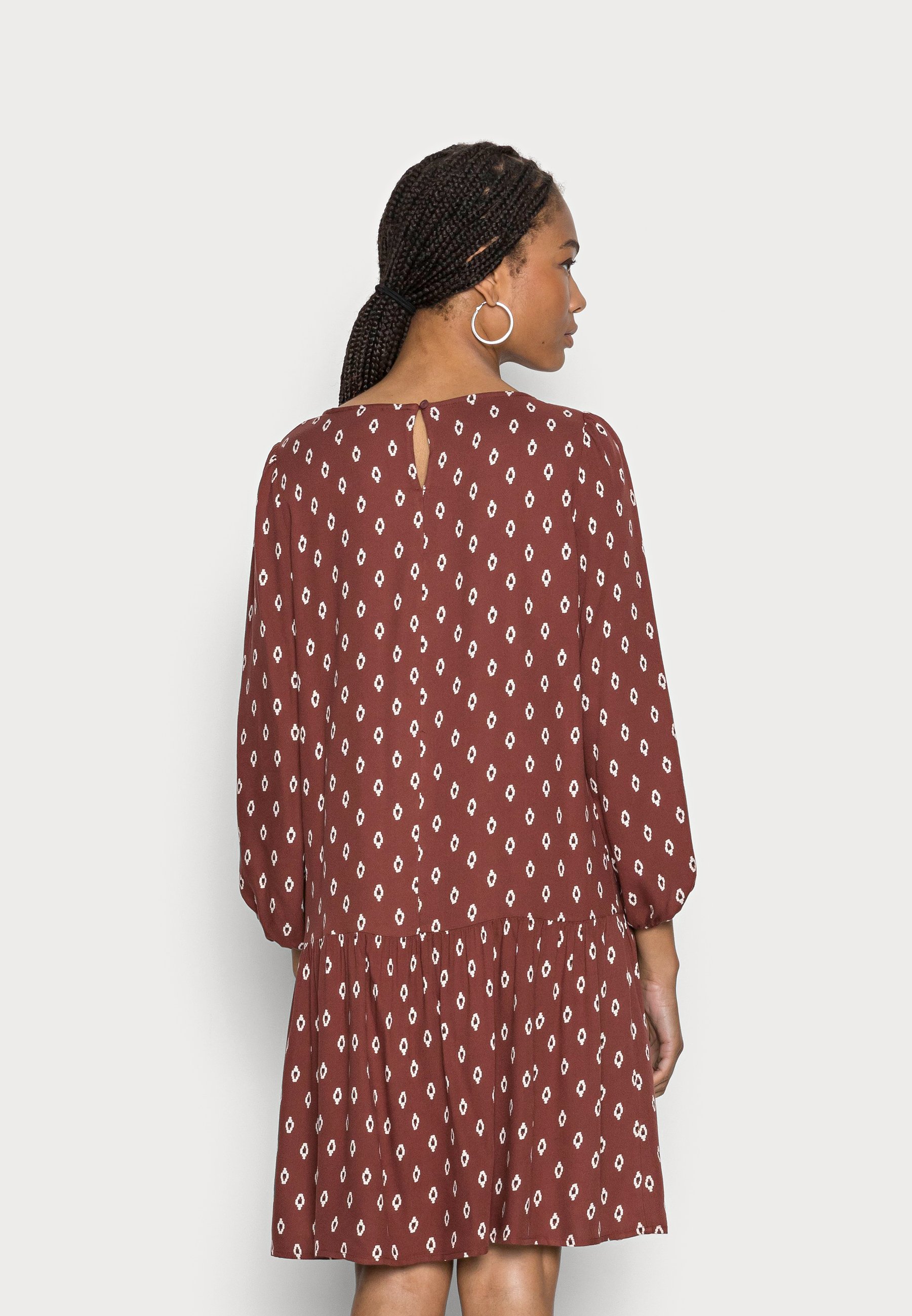 edc by Esprit DRESS - Freizeitkleid - garnet red/rot - Zalando.de