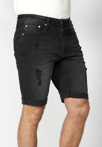 Koroshi BERMUDA COWBOY STRECTH REGULAR FIT  - Kratke hlače od trapera - denim black denim