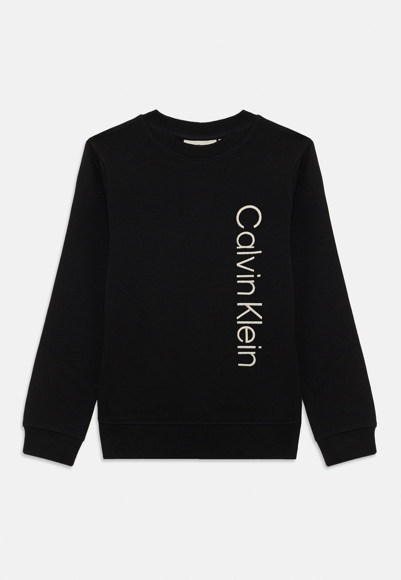 Felpa nera in cotone, con collo a girocollo e polsini a coste. Logo "Calvin Klein" stampato verticalmente in beige sul davanti.
