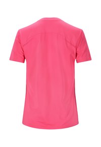 Kortærmet, lys pink sports T-shirt med rund hals, glat tekstur og subtile ventilationsdetaljer på den øverste del af ryggen.