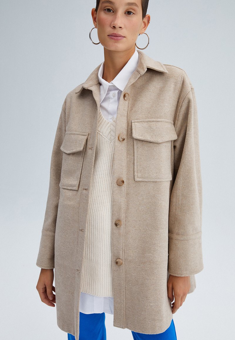Touché Privé POCKET DETAILED  - Īss mētelis - beige