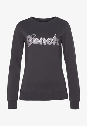 Dunkelgrauer, langärmeliger Sweatshirt aus weichem Material. Mit großem silbernen "Bench"-Logo auf der Vorderseite, Rundhalsausschnitt und gerippten Bündchen.