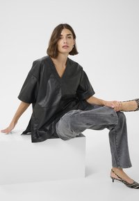 Culture ATAM CANJA - Bluza - black
