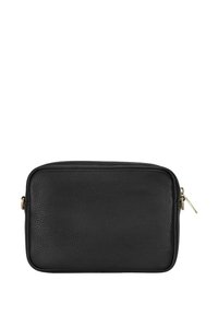 Czarna skórzana torba z teksturowanym wykończeniem. Prostokątny kształt, zamek błyskawiczny na górze, z metalowymi elementami w kolorze złotym. Prosty i minimalistyczny design.