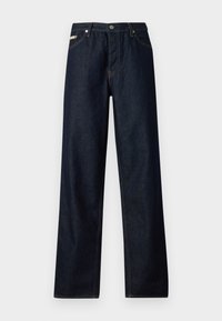 Vaqueros de denim azul oscuro con un diseño de pierna recta, que presentan un estilo de cinco bolsillos, cierre con botón superior y detalles de costura visibles.