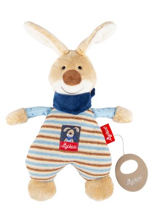 Jouet lapin en peluche à fourrure beige, longues oreilles, tenue rayée bleue et marron, foulard bleu autour du cou, et anneau de dentition beige attaché.