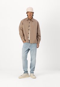 Edwin SEBASTIAN UNISEX - Camisa - portabella