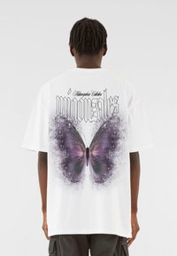MJ Gonzales HEAVY OVERSIZED - FROSTED WINGS - Camiseta estampada - white