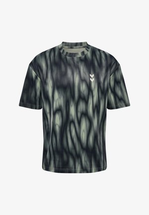 Korte mouwen T-shirt van lichtgewicht stof met een zwart-groen abstract patroon, een ronde halslijn en een subtiele logo.