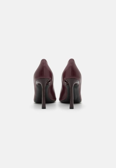Sergio Rossi High heels - wine