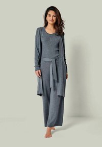 Unausgewählt, anthracite