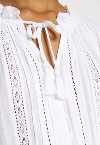 American Eagle Blouse - white
