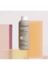 Living proof LIP NO FRIZZ SMOOTH STYLING CREAM - Stylingproduct