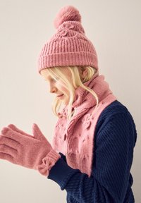 Next REGULAR FIT - SET - Sjal / Tørklæder - pink