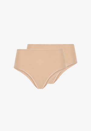Due paia di mutandine donna beige a vita alta senza cuciture, sovrapposte una dietro l'altra su uno sfondo bianco.