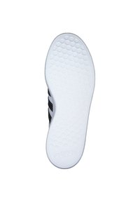 Thumbnail Image 5