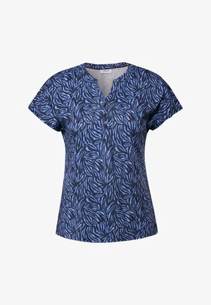 T-shirt à manches courtes, bleu marine avec un motif de feuilles dans des nuances de bleu clair. Présente un col en V et trois boutons à l'avant.
