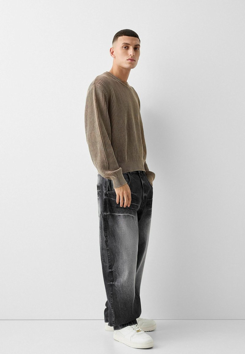 Bershka Relaxed fit jeans zwart Bershka Relaxed fit jeans zwart