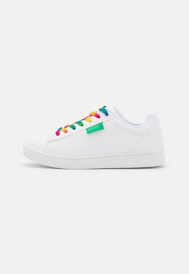 LABEL LACES - Sneakers laag - white