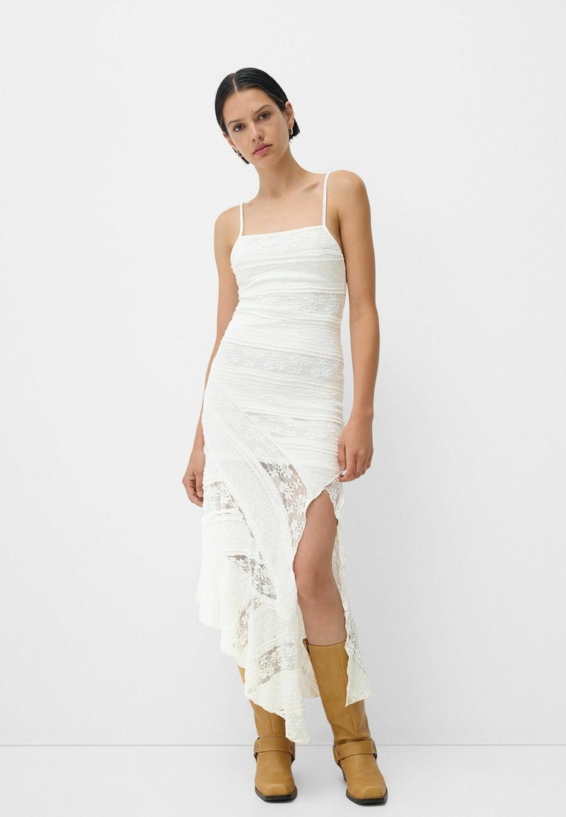 Bershka Maxi-jurk wit Bershka Maxi-jurk wit
