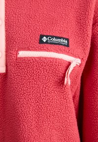 Columbia HELVETIA™ II CROPPED HALF SNAP - Felpa in pile - dare devil/pink sand