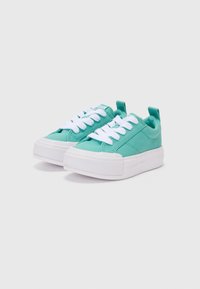 Converse CRUISE UNISEX - Sneakers basse - archive sea green/white