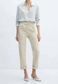 Mango Vaqueros rectos - off-white