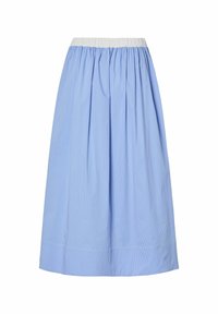 Falda midi a rayas azules y blancas con cintura elástica, que presenta tejido fruncido para mayor volumen y una textura suave y fluida.