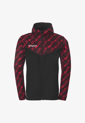 Hættejakke med en sort krop og rød skråstribet mønster på ærmerne, med en frontlynlås og logo på venstre bryst.