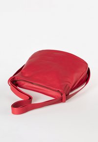 Aunts & Uncles WHISPER - Schoudertas - crimson red
