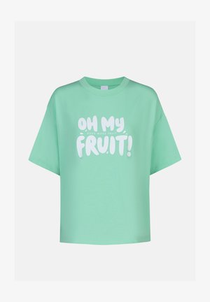 Hellgrünes T-Shirt mit kurzen Ärmeln und weißem Text "OH MY FRUIT! GOOD MOOD FRUIT" auf der Vorderseite gedruckt.