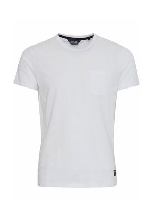 White cotton T-shirt with short sleeves, a round neckline, and a left chest pocket. Features a tag on the bottom left. Smooth texture.