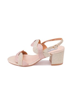 Sandal con tacco a blocco con tacco in glitter oro, cinturini testurizzati rosa e argento, e una fascia alla caviglia con fibbia. Soletta interna liscia.