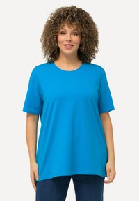 Ulla Popken - RUNDHALSAUSSCHNITT HALBARM - T-shirt basic - sapphire blue Miniatuurafbeelding 1