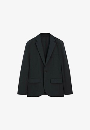Blazer noir à un bouton et à revers, avec poches à rabat sur le devant, sur fond blanc.