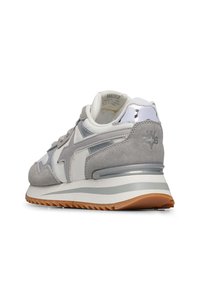W6YZ YAK - Zapatillas - weiß grau silber