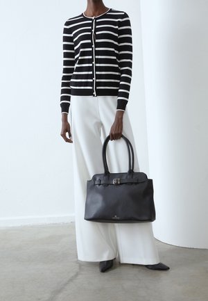 Anna Field, Cabas - black