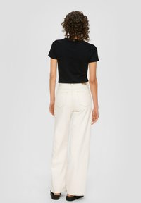 s.Oliver SLIM-FIT - T-Shirt basic - schwarz