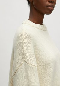 EDITED Strickpullover - weiß