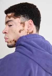 Carhartt WIP HOODED VISTA - Mikina so zipsom - aura garment