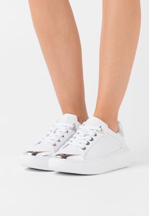 Guess Sneakers basse - white