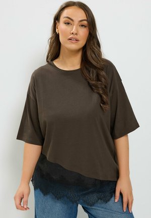 Yours Clothing, T-shirt imprimé - chocolate