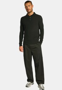 Just Cashmere Longsleeve - noir
