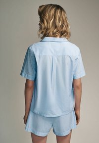 THE SET 2 PACK BUTTON THROUGH - REGULAR FIT - Pyžamová súprava - blue nude stripe