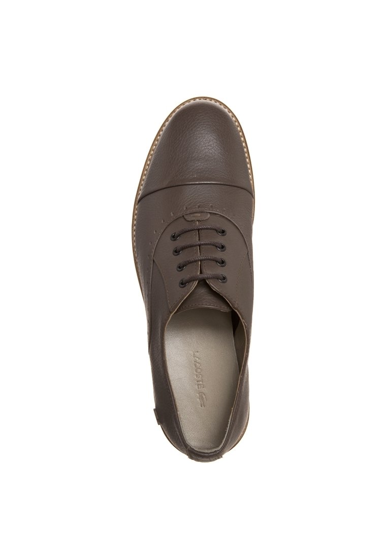 chaussure de ville lacoste